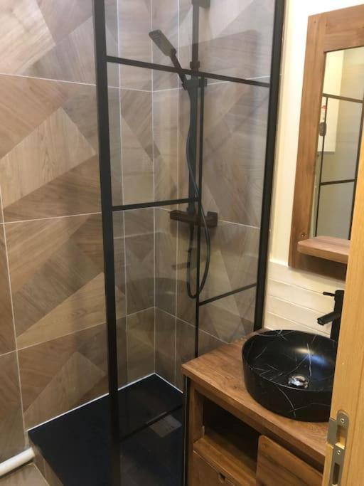 Quartier Batignolles Appartement *